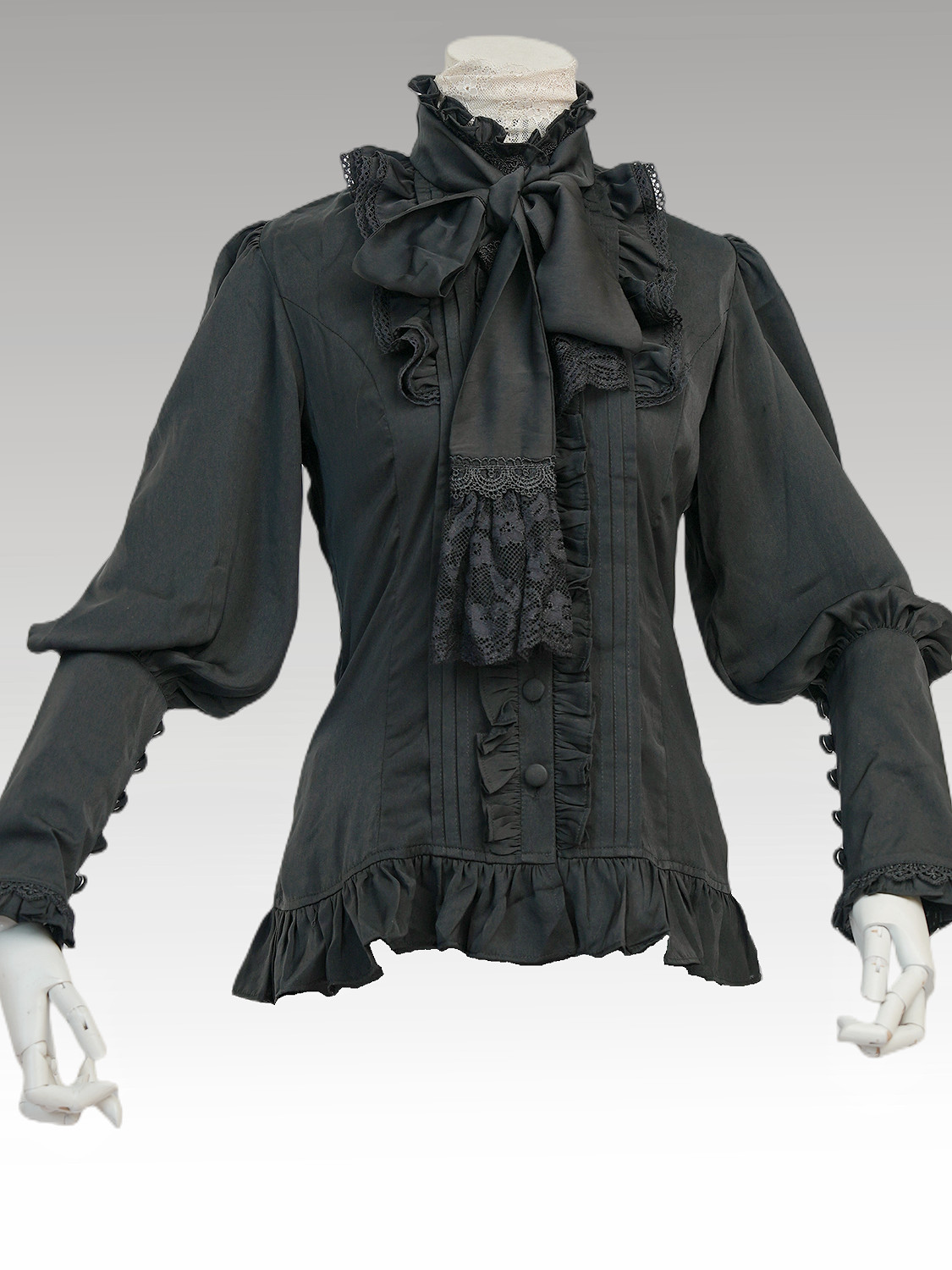 Vickey set tops Grey andmary